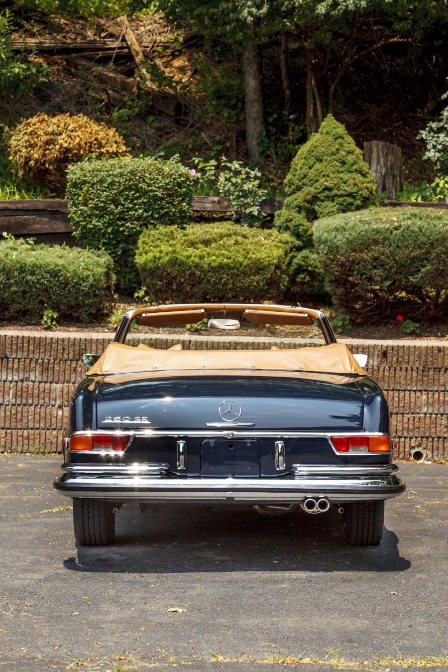  Mercedes-Benz 280 SE Cabriolet 1970 года  (фото 8 из 23)